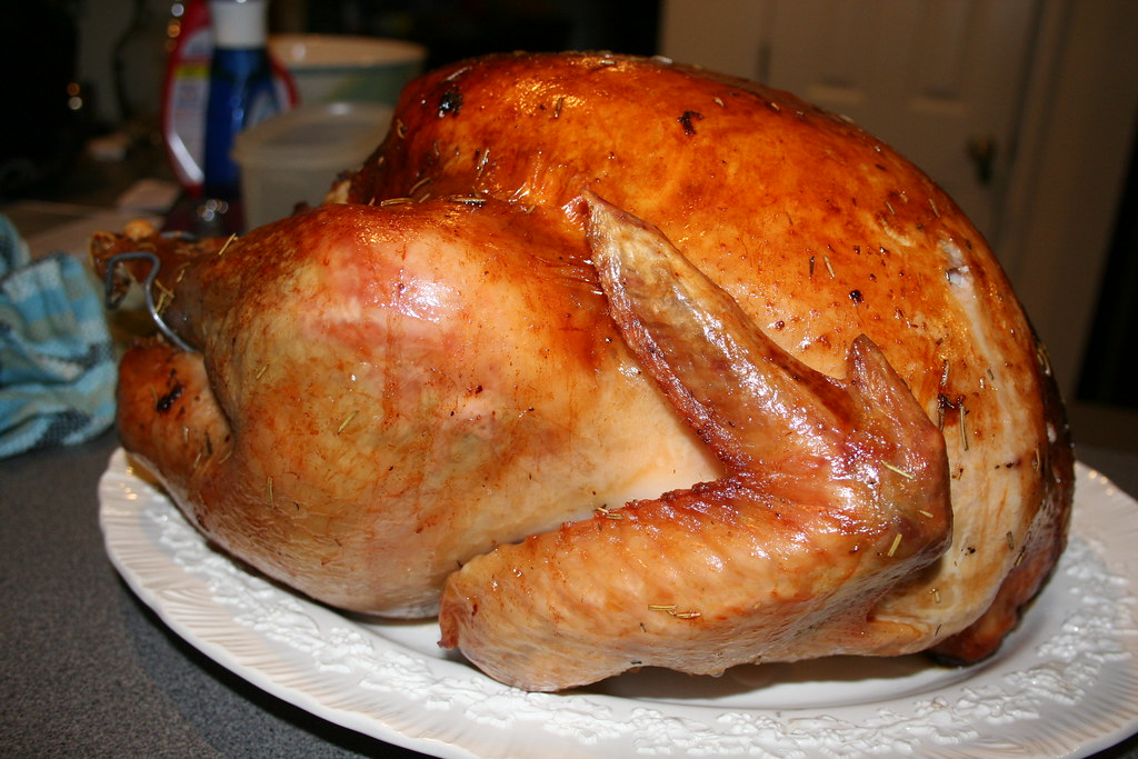 what-foods-make-a-complete-thanksgiving-dinner-for-you-y95-5